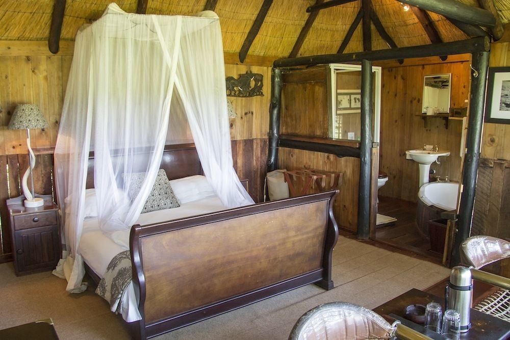 Ivory Lodge Dete Exteriör bild